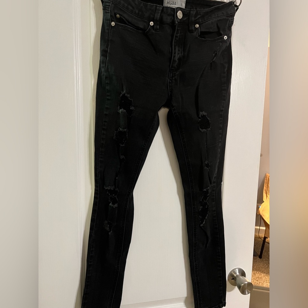 Black distressed jeans women’s juniors size 5 🖤